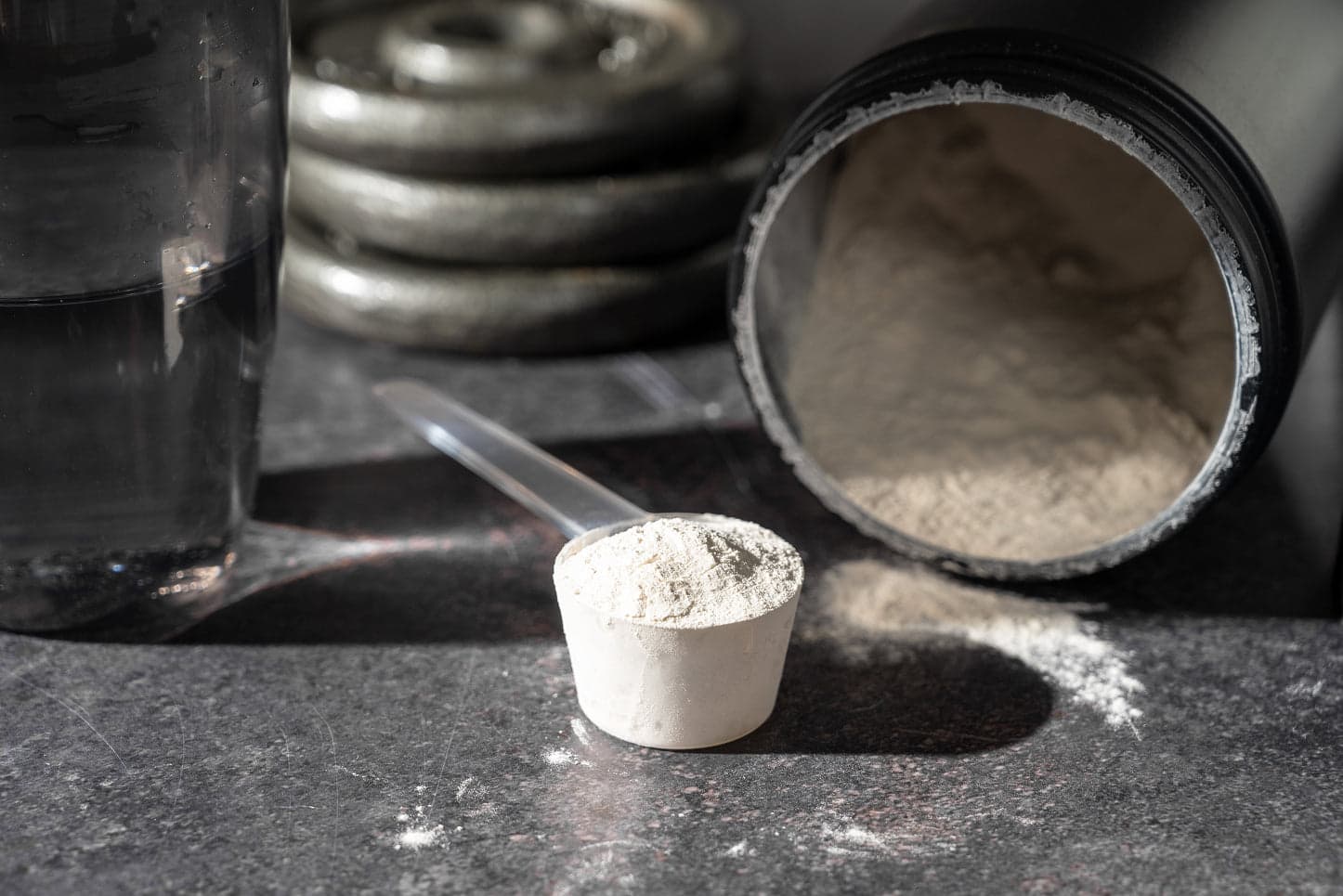 Creatine: Hơn Cả Tăng Cơ – Lợi Ích Bất Ngờ cho Não Bộ & Miễn Dịch